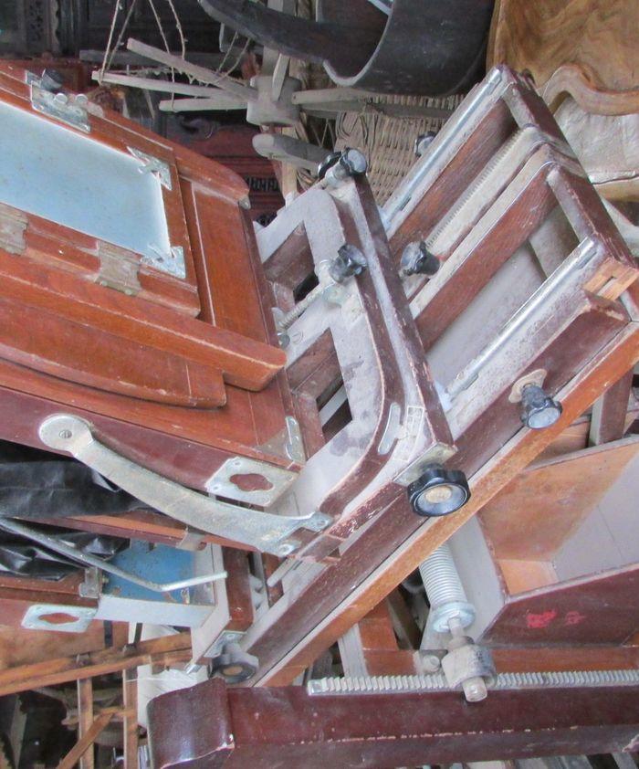 老式照相机附带洗照片的仪器_老式照相机附带