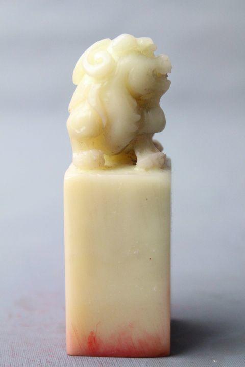 精品寿山芙蓉老印章印文:天与多情不自繇_精品