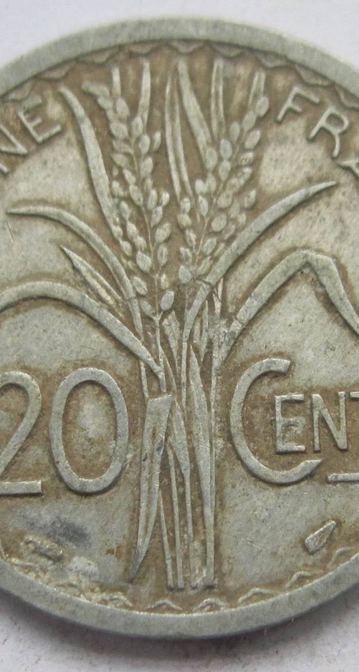 《越南051》铝币优品:1945年法属印支币20分