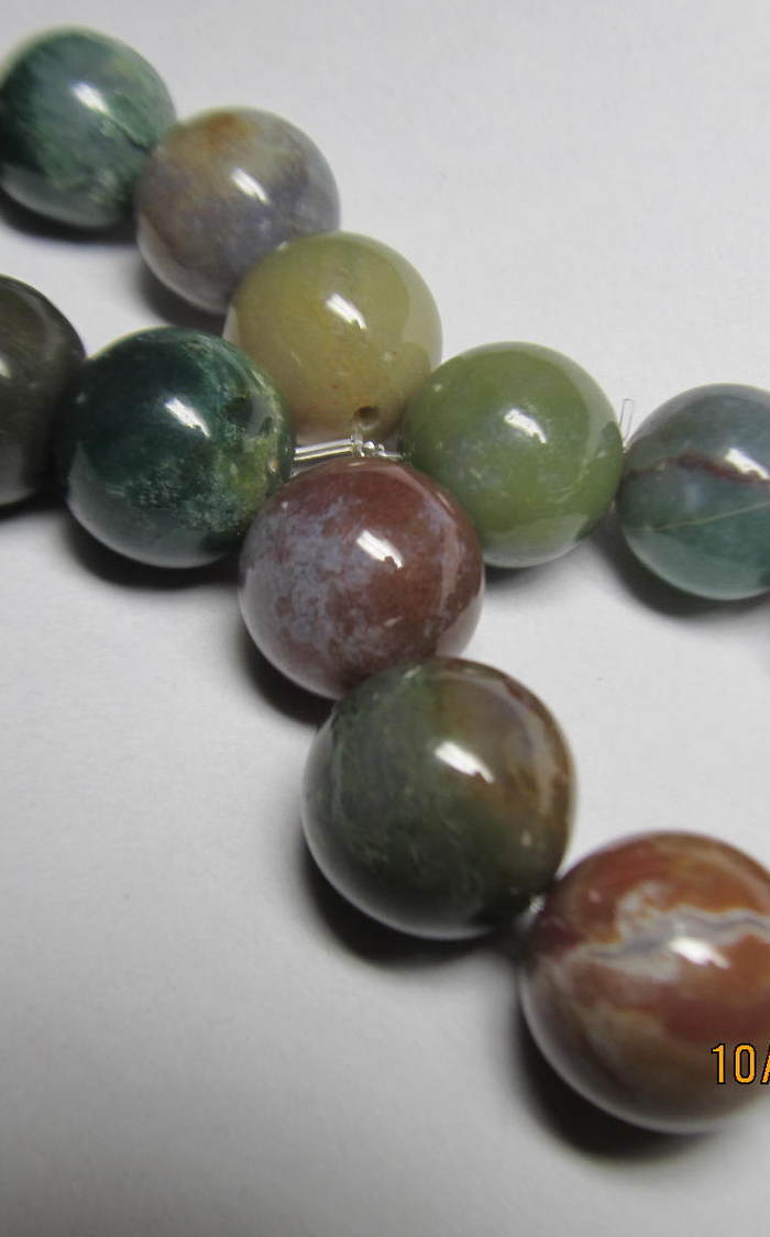 色彩丰富的翡翠手链挺有意思(惠让)_色彩丰富