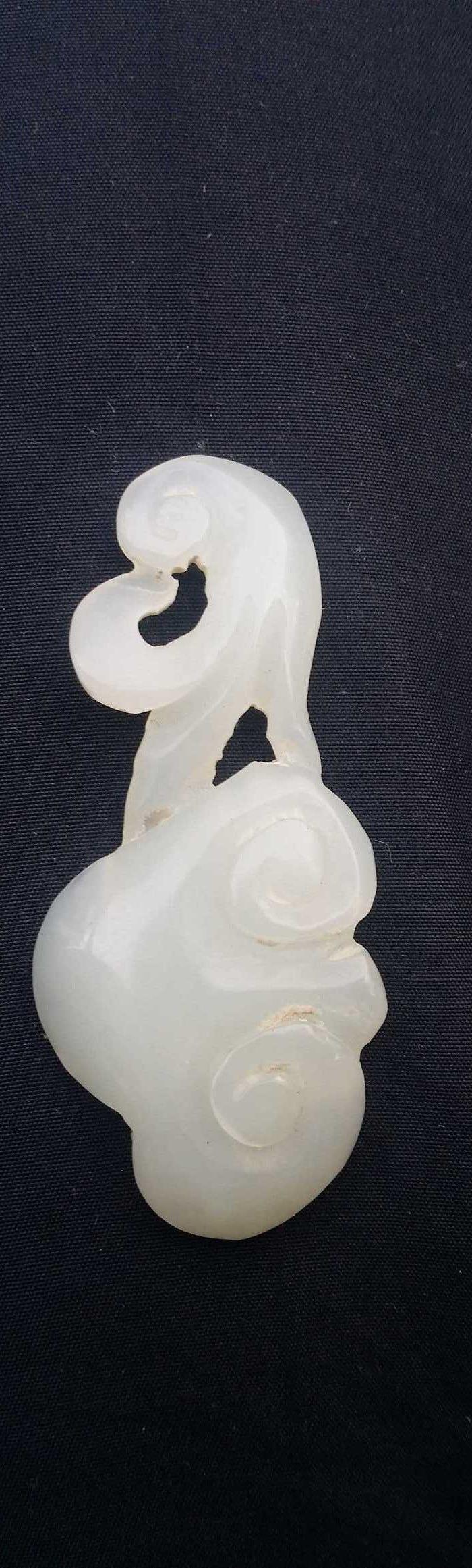 乡下收来的一朵白云玉件_乡下收来的一朵白云