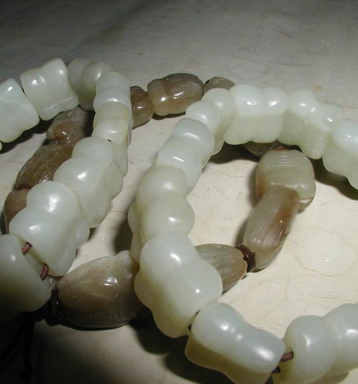 和田玉嘎啦禅手串3串没利不议价了_和田玉嘎