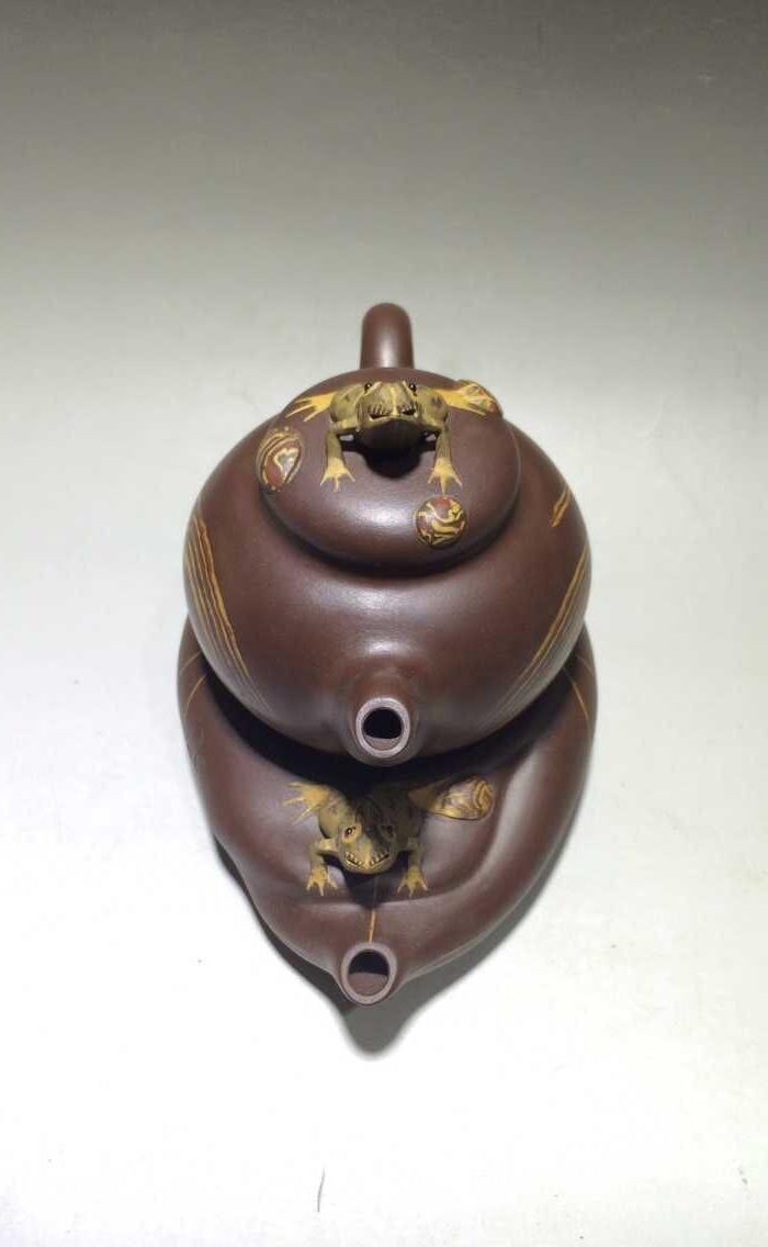 黄龙山原矿全手工紫砂壶 蛙趣_黄龙山原矿全手