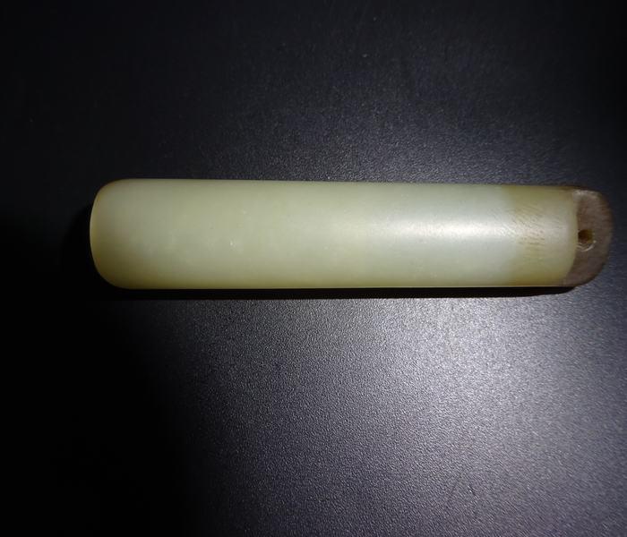 清代和田玉管【具体不懂得是啥东西啥用途】_