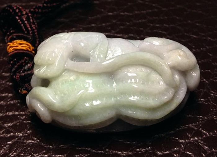 缅甸天然翡翠A货手玩把件_缅甸天然翡翠A货手