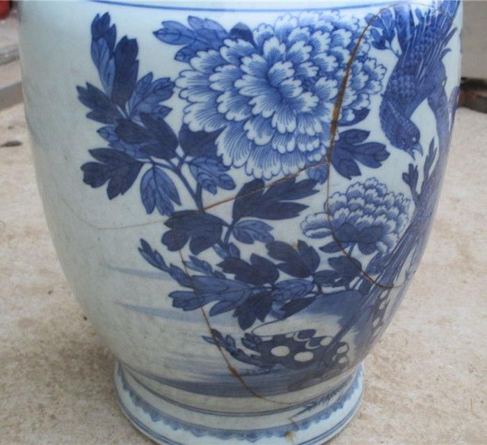 头未受四破的伤 可身有一能未免的乾隆摆设大