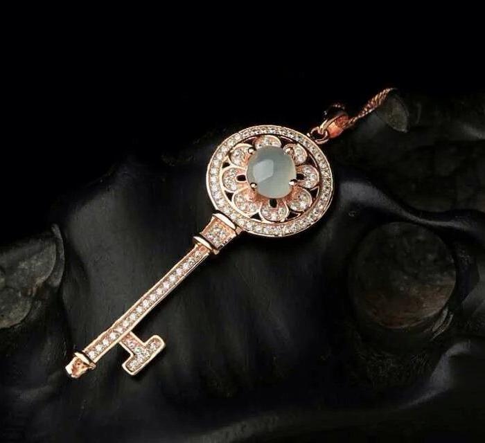 925银镀金A货冰种翡翠钥匙吊坠_925银镀金A