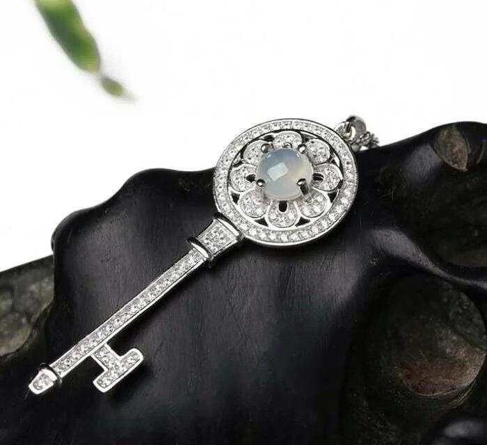 925银镀金A货冰种翡翠钥匙吊坠_925银镀金A