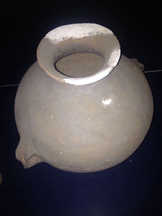 齐家文化陶,马家窑后期双耳水波纹双耳瓶_齐家