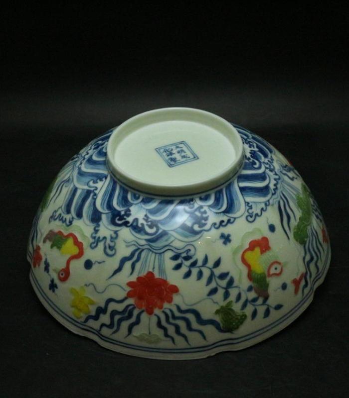 大明成化斗彩薄胎鸳鸯纹碗_大明成化斗彩薄胎