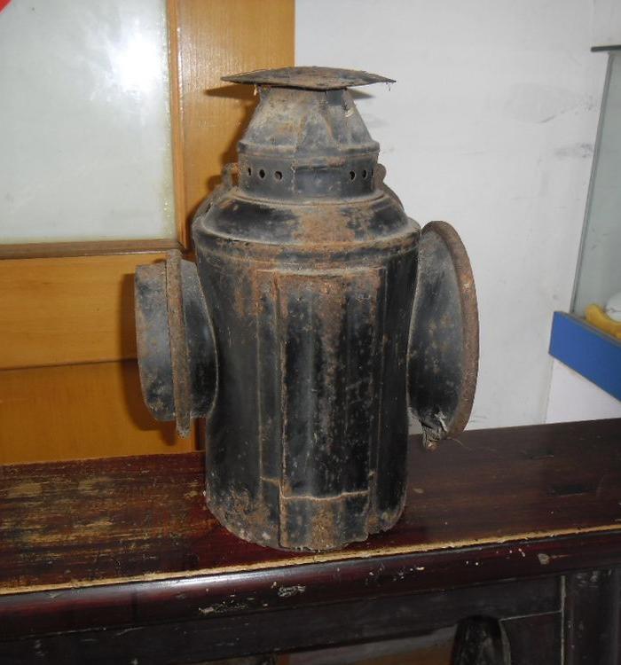 50年代13铁路局3段,铁路职工巡查路段是否完