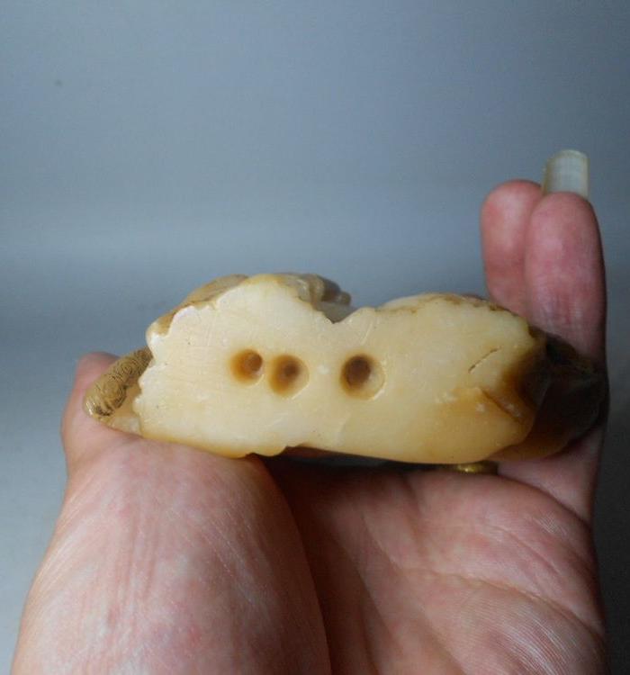 清代漂亮的寿山石芙蓉石送子观音_清代漂亮的