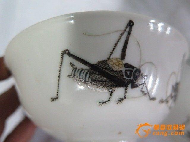 粉彩蚂蚱纹小碗一对_粉彩蚂蚱纹小碗一对价格