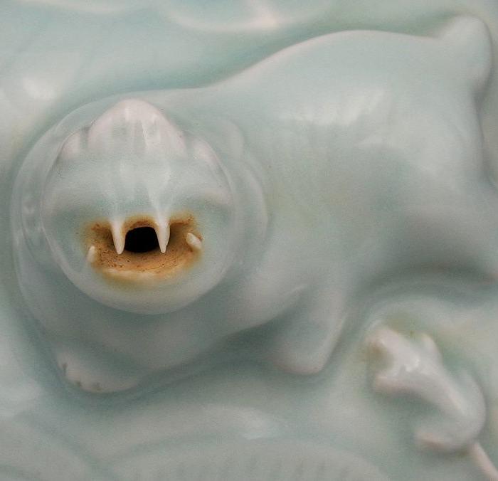 龙泉窑梅子青流水壶_龙泉窑梅子青流水壶价格