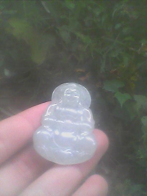 天然玻璃种翡翠观音_天然玻璃种翡翠观音价格