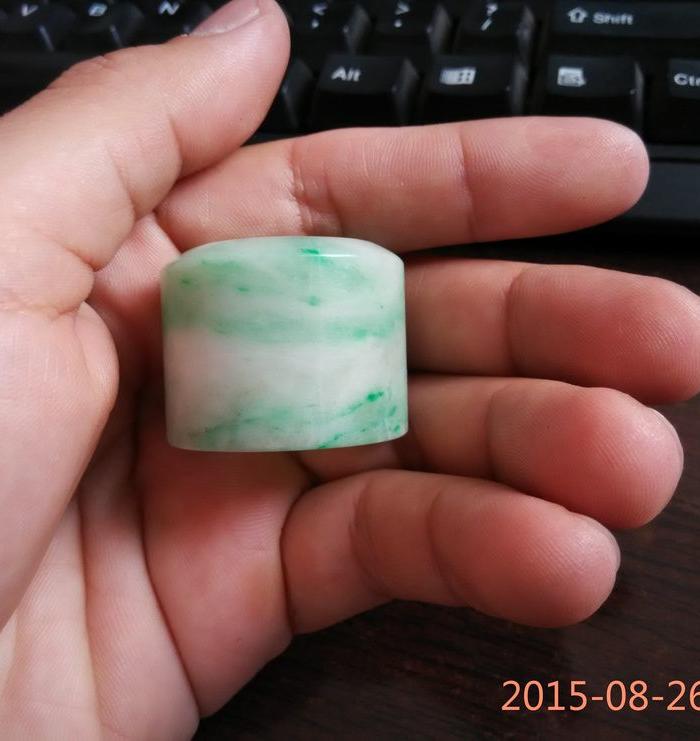 缠腰绿老扳指_缠腰绿老扳指价格_缠腰绿老扳