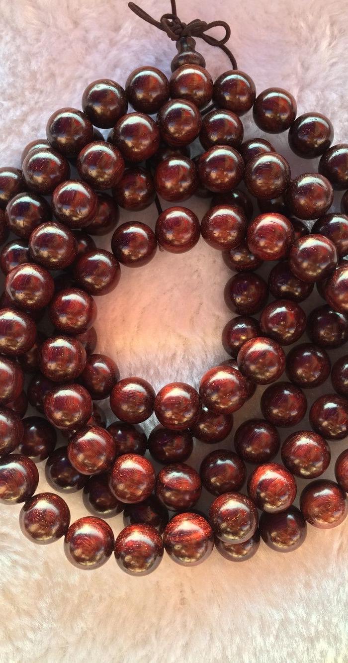 印度小叶紫檀1.0玻璃底满星,相当漂亮欢迎小窗