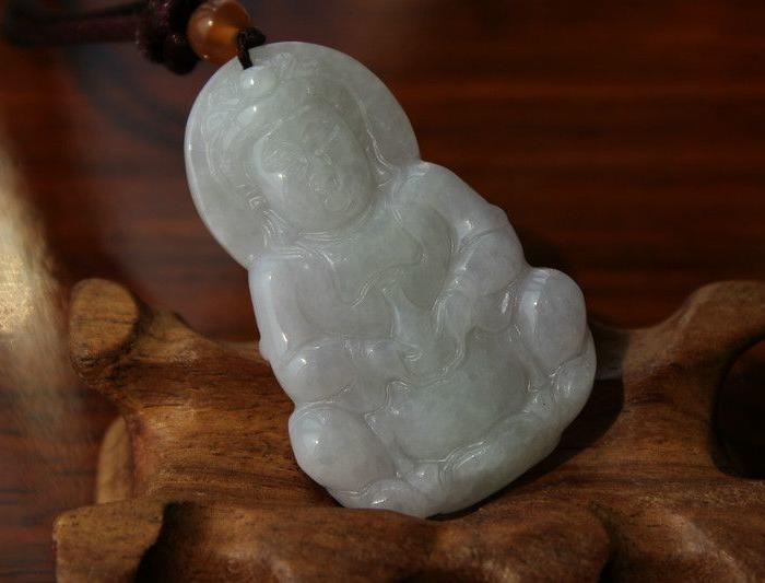 广东揭阳翡翠工厂店转让,全部亏本转(还价勿拍