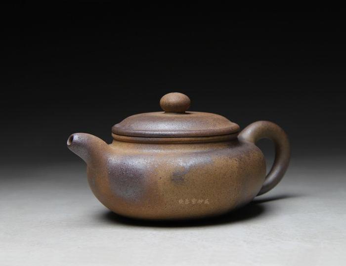 宜兴古龙窑柴烧独特高温窑变紫砂壶 吴永兵仿