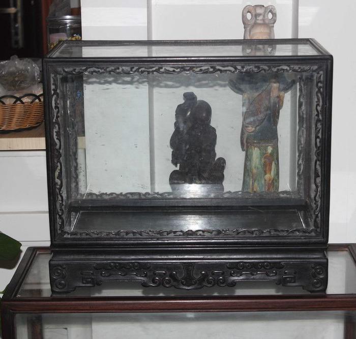 清代小叶紫檀多功能摆件座_清代小叶紫檀多功