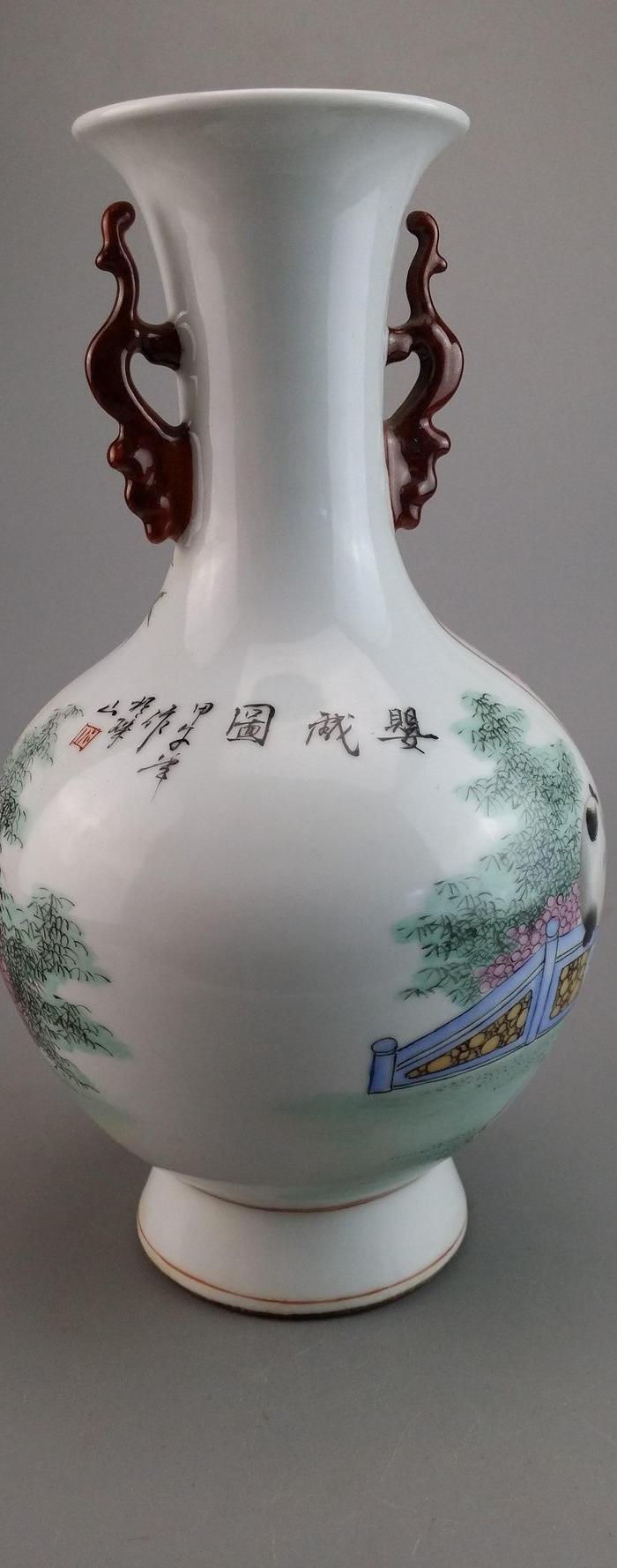 印花群童嬉闹瓷瓶瓷器_印花群童嬉闹瓷瓶瓷器