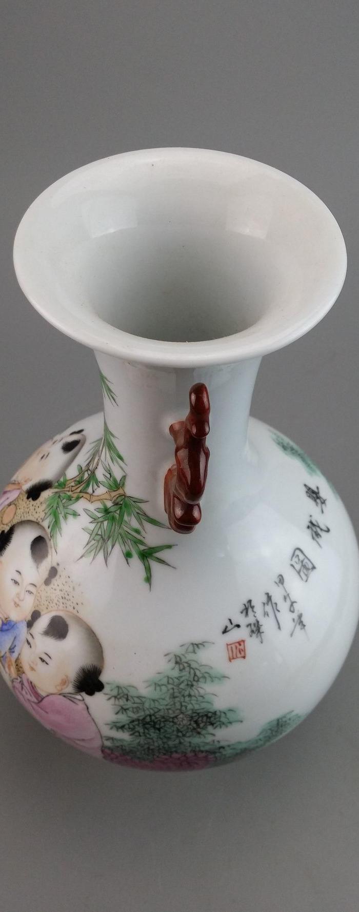 印花群童嬉闹瓷瓶瓷器_印花群童嬉闹瓷瓶瓷器