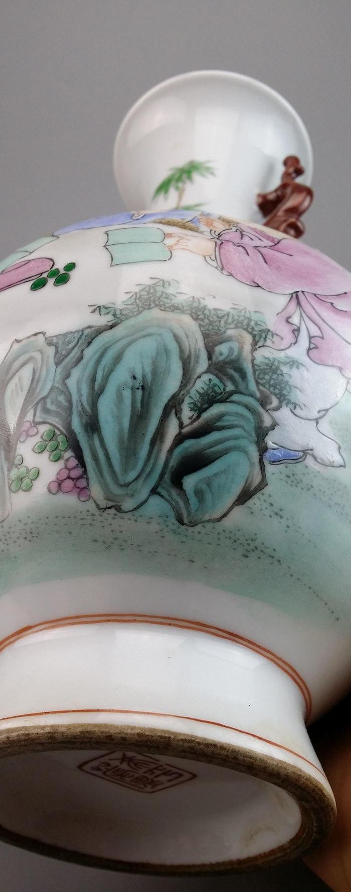 印花群童嬉闹瓷瓶瓷器_印花群童嬉闹瓷瓶瓷器