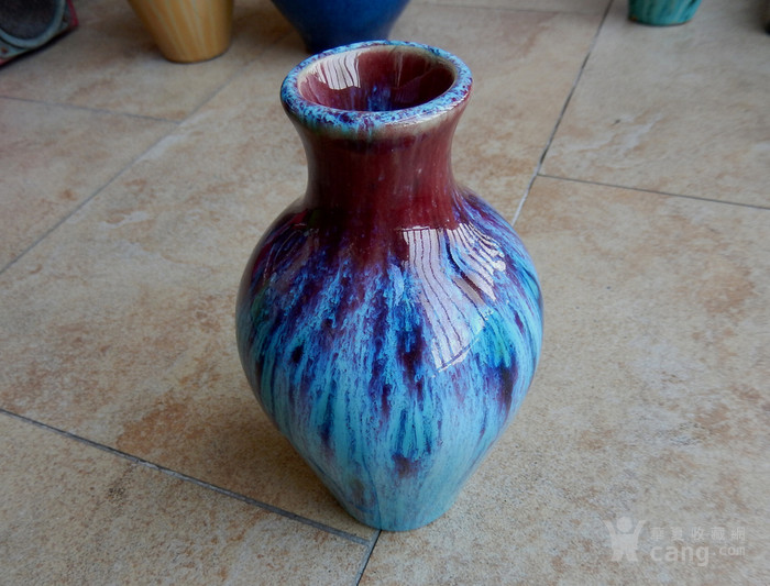 石湾窑当年出口欧洲的尾货陶瓷【窑变瓶】。_
