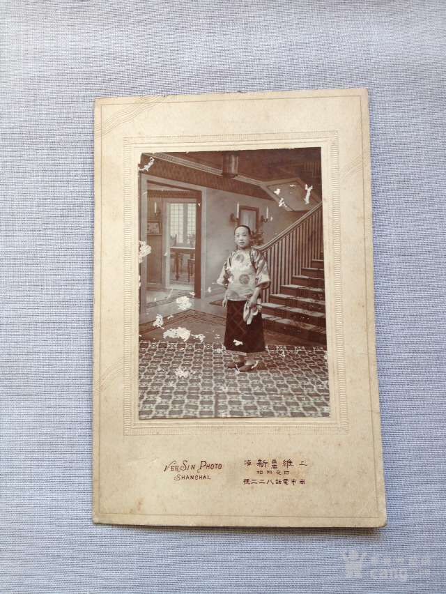 民国富家太太老照片,对研究民国初年服饰提供