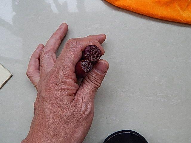 木头老印章两枚(两边都有雕工)_木头老印章两