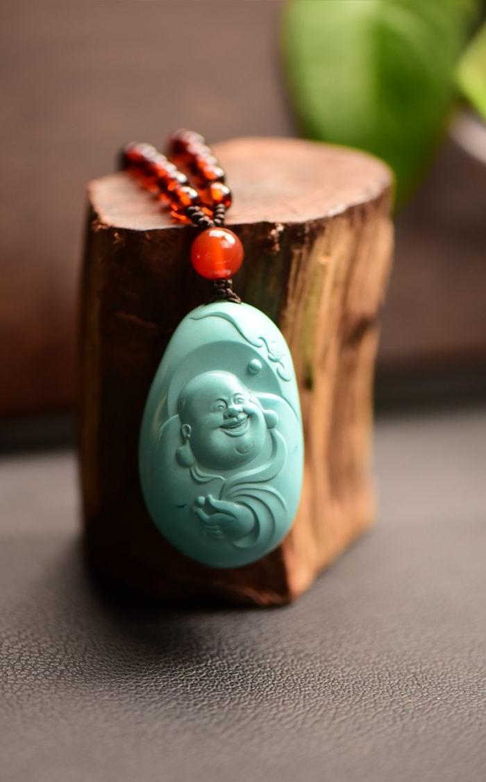 原矿绿松石高瓷高蓝雕刻挂坠一团和气_原矿绿