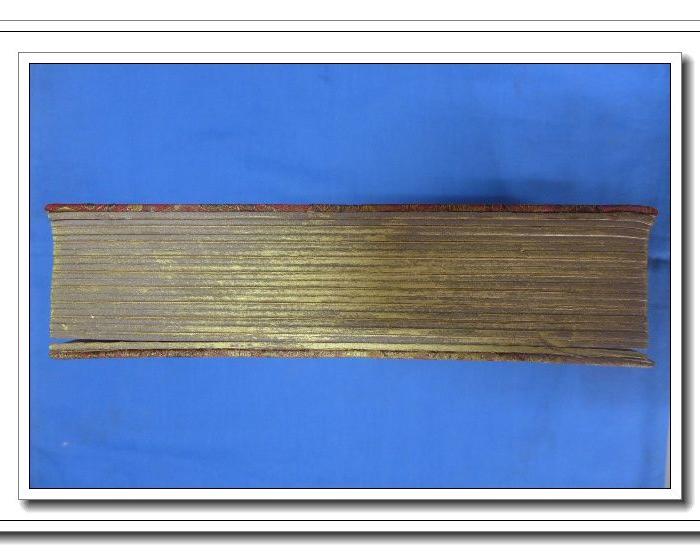 木雕盒精装聊斋志异册页_木雕盒精装聊斋志异