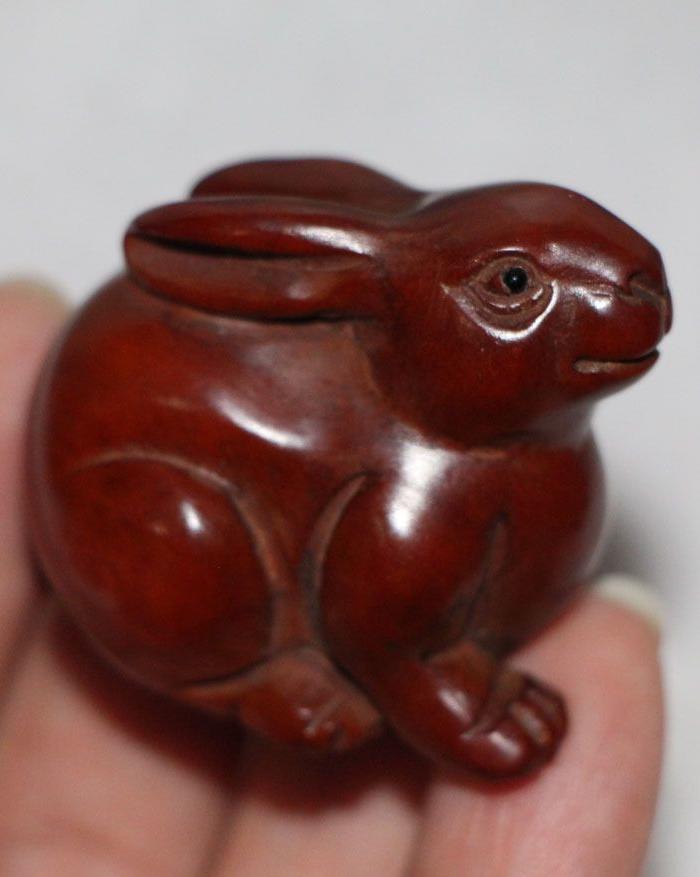 石川刻 超灵性生肖兔兔子手把件 秒杀价150元