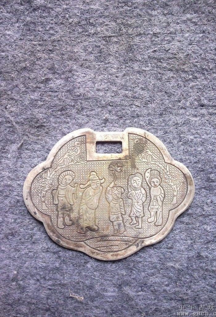 一个小孩带的长命锁_一个小孩带的长命锁价格