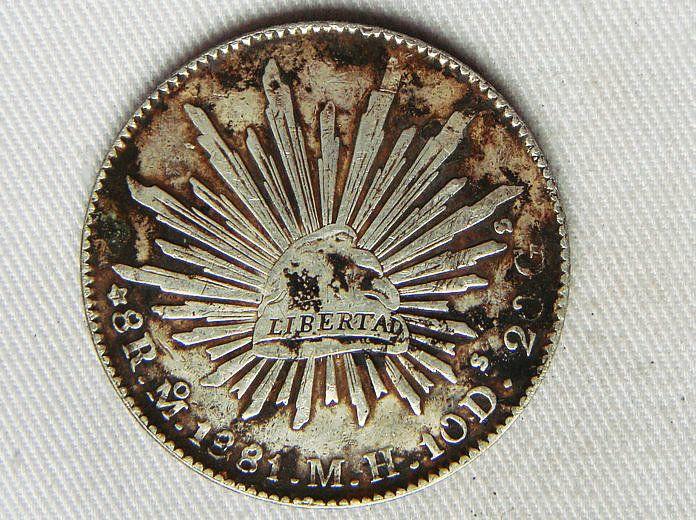 出土窖藏鹰洋银元_出土窖藏鹰洋银元价格_出