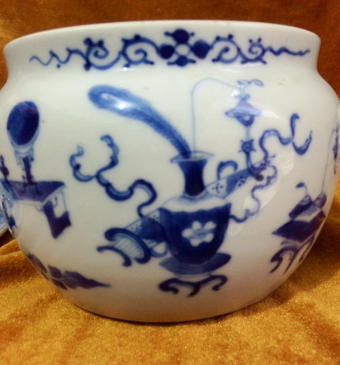 《特价处理》清晚期青花粥罐一只 发色 画工 胎