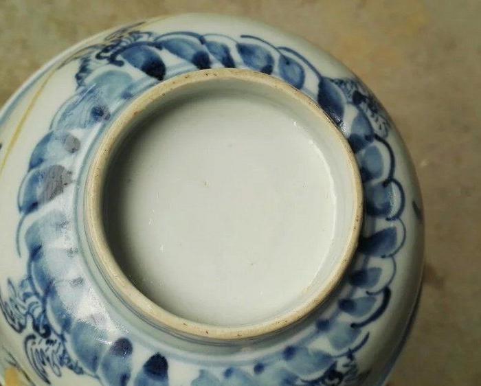 明弘治青花人物骑鱼残碗_明弘治青花人物骑鱼