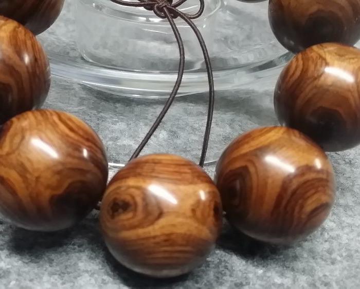 格_紫檀柳2.5对眼手串图片_来自藏友kkksss_