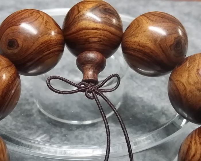 格_紫檀柳2.5对眼手串图片_来自藏友kkksss_