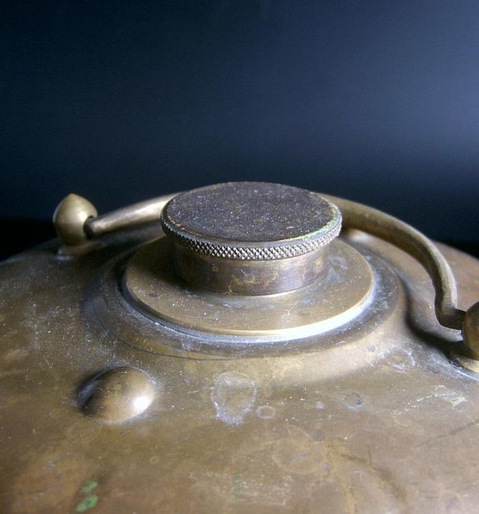 民国 制作精细轻薄的银黄铜汤婆子 暖水壶 暖水