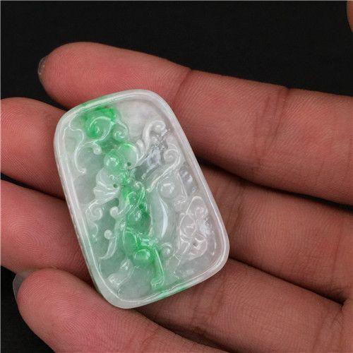 【玉泉文玩】k432创汇期白底青飘阳绿翡翠福