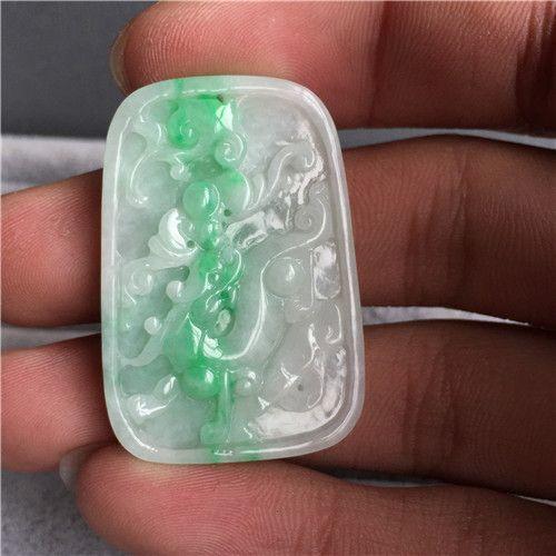 【玉泉文玩】k432创汇期白底青飘阳绿翡翠福