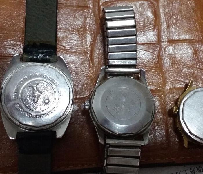 机械手表三块,不走,低出50包快_机械手表三块