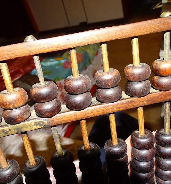 打铜疙瘩老算盘黄花梨的味道_打铜疙瘩老算盘