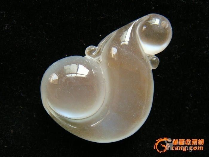 伟德国际翡翠玉佩大概多少钱一个翡翠玉价位