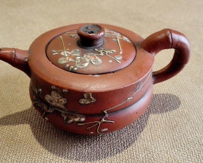 近代工艺美术大师王晓军制彩绘紫砂壶_近代工