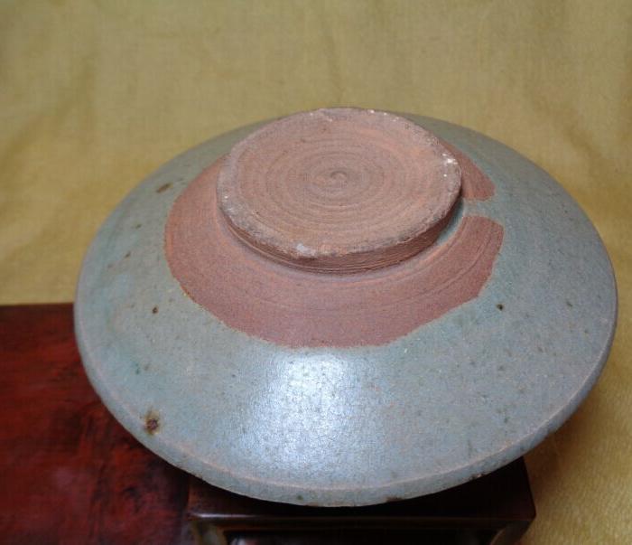 北方青瓷上下一体少见的盘杯_北方青瓷