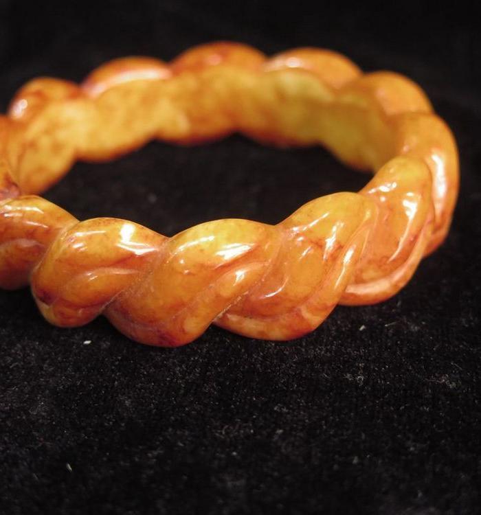 战汗玉手镯_战汗玉手镯价格_战汗玉手镯图片