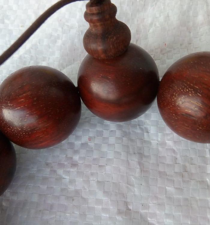 金星血檀手串_金星血檀手串价格_金星血檀手