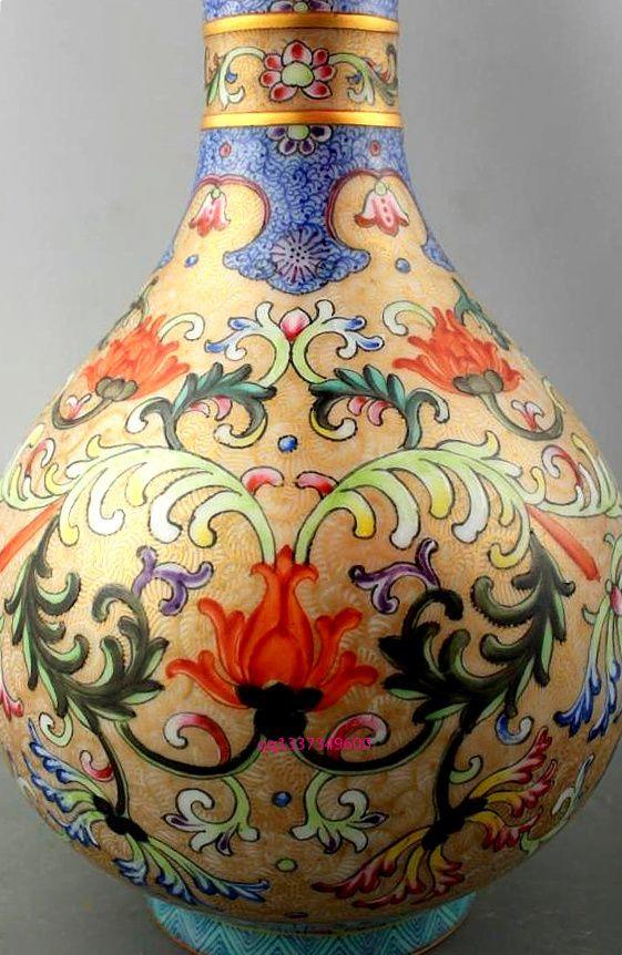清乾隆珐琅彩花卉纹蒜头瓶_清乾隆珐琅彩花卉